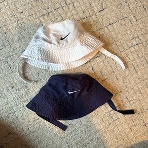 2 Nike sun hats